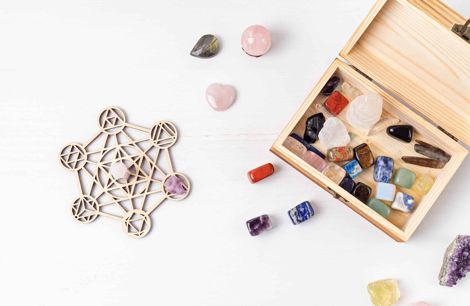 Healing,Chakra,Crystal,Grid,Therapy.,Rituals,With,Gemstones,And,Aromatherapy Healing,Chakra,Crystal,Grid,Therapy.,Rituals,With,Gemstones,And,Aromatherapy